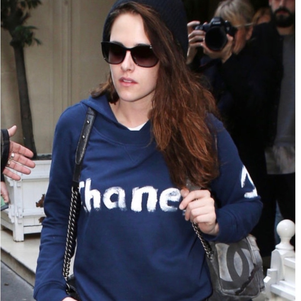 Chanel 2013 Christmas limited edition sweatshirt M
